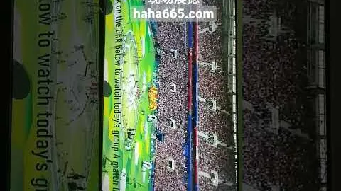 霍福德上半场数据亮眼，贡献6分6篮板4助攻2盖帽，老将发挥出色！